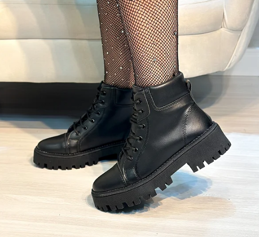 Coturno Feminino Adri Preto